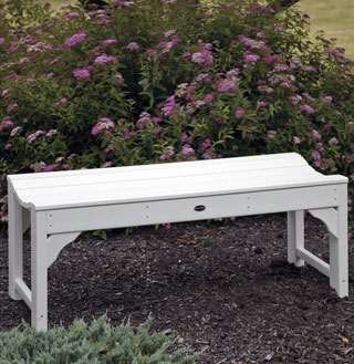 backless recycled plastic bench