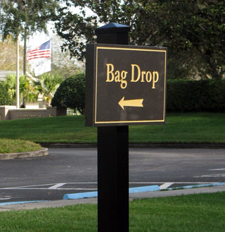 golf bag drop sign